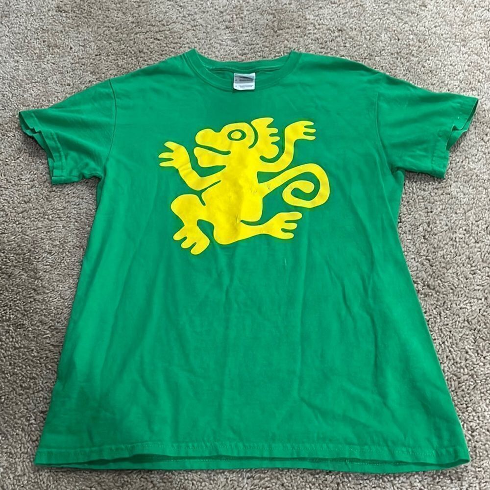 Nickelodeon Legends of the Hidden Temple Green Monkeys team t-shirt, size Small